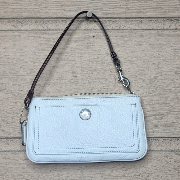 Coach Handbags - Coach WRISTLET